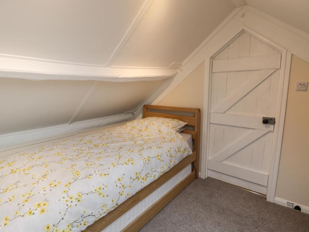 Springfield Cottage Уитби Екстериор снимка